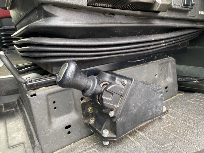 Leasing Volvo FH4-500 / VEB+ / HYDRAULICS / LWDS / I-PARCOOL / FRIDGE / AUTOMATIC / EURO-6 / 2018 Volvo FH4-500 / VEB+ / HYDRAULICS / LWDS / I-PARCOOL / FRIDGE / AUTOMATIC / EURO-6 / 2018: afbeelding 10