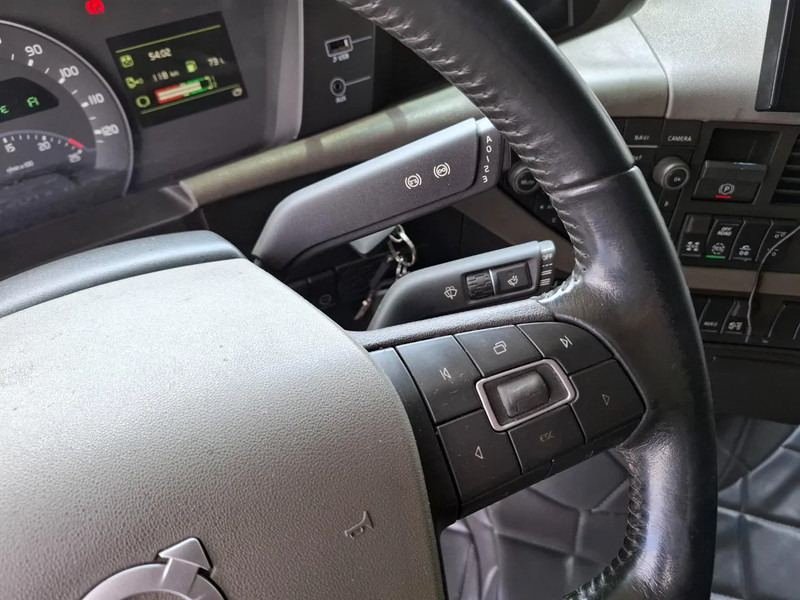 Leasing Volvo FH4-540 / 6X4 / BIG AXLE / HYDRAULICS / VEB+ / DYNAMIC STEERING / NAVI / ACC / LWDS / FULL-AIR / LEATHER / AUTOMATIC / EURO-6 / Volvo FH4-540 / 6X4 / BIG AXLE / HYDRAULICS / VEB+ / DYNAMIC STEERING / NAVI / ACC / LWDS / FULL-AIR / LEATHER / AUTOMATIC / EURO-6 /: afbeelding 19