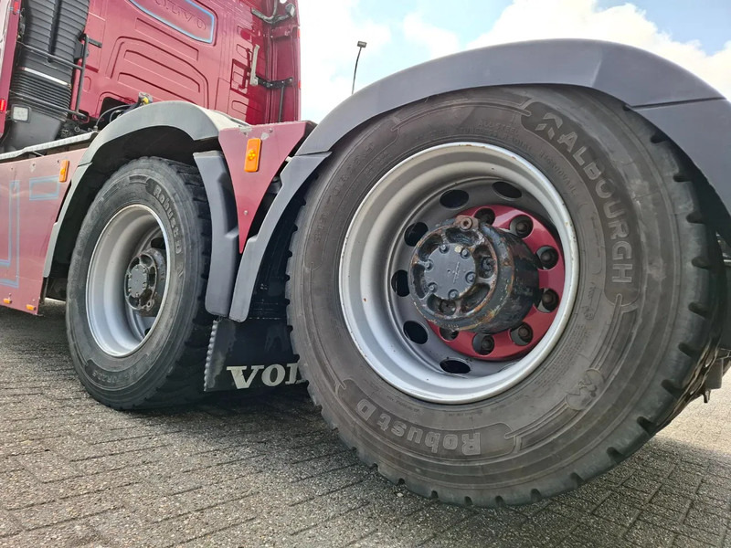 Leasing Volvo FH4-540 / 6X4 / BIG AXLE / HYDRAULICS / VEB+ / DYNAMIC STEERING / NAVI / ACC / LWDS / FULL-AIR / LEATHER / AUTOMATIC / EURO-6 / Volvo FH4-540 / 6X4 / BIG AXLE / HYDRAULICS / VEB+ / DYNAMIC STEERING / NAVI / ACC / LWDS / FULL-AIR / LEATHER / AUTOMATIC / EURO-6 /: afbeelding 12