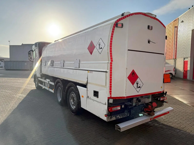 Volvo FH5-500 6X2 / ENGINE RUNNING / LIFT+LENKACHSE / FULL AIR / ADR / EUROTANK / 9-TON FRONT AXLE / I-SAVE / EURO-6 / 2022 - Tankwagen: afbeelding 3 Volvo FH5-500 6X2 / ENGINE RUNNING / LIFT+LENKACHSE / FULL AIR / ADR / EUROTANK / 9-TON FRONT AXLE / I-SAVE / EURO-6 / 2022 - Tankwagen: afbeelding 3