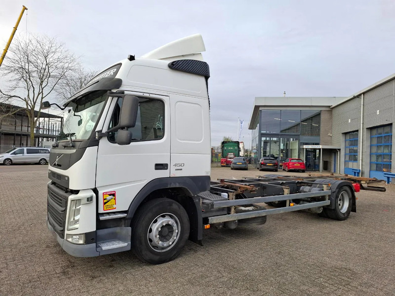 Volvo FM11-450 / VEB / FULL-AIR / 706585 KM / LWDS / AIRCO / BDF SYSTEM / AUTOMATIC / EURO-6 / 2016 - Containertransporter/ Wissellaadbak vrachtwagen: afbeelding 1 Volvo FM11-450 / VEB / FULL-AIR / 706585 KM / LWDS / AIRCO / BDF SYSTEM / AUTOMATIC / EURO-6 / 2016 - Containertransporter/ Wissellaadbak vrachtwagen: afbeelding 1