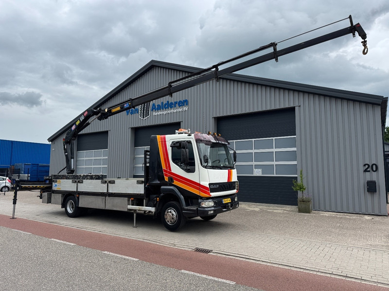 DAF LF45-220 HMF 910 K4 + 1 / Remote Control - Kraanwagen: afbeelding 1 DAF LF45-220 HMF 910 K4 + 1 / Remote Control - Kraanwagen: afbeelding 1