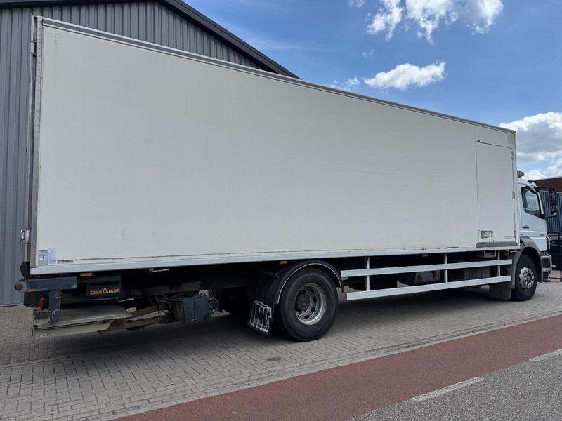 Mercedes-Benz Axor 1928, Chereau, Carrier 850 Easy Cold, Taillift - Koelwagen vrachtwagen: afbeelding 3 Mercedes-Benz Axor 1928, Chereau, Carrier 850 Easy Cold, Taillift - Koelwagen vrachtwagen: afbeelding 3