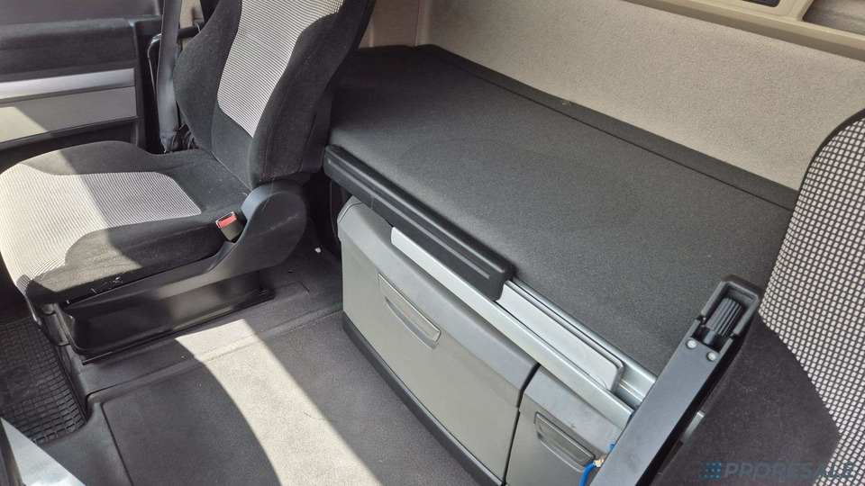 MAN TGX 18.500 XXL LOW DECK EURO 6 - Trekker: afbeelding 5 MAN TGX 18.500 XXL LOW DECK EURO 6 - Trekker: afbeelding 5