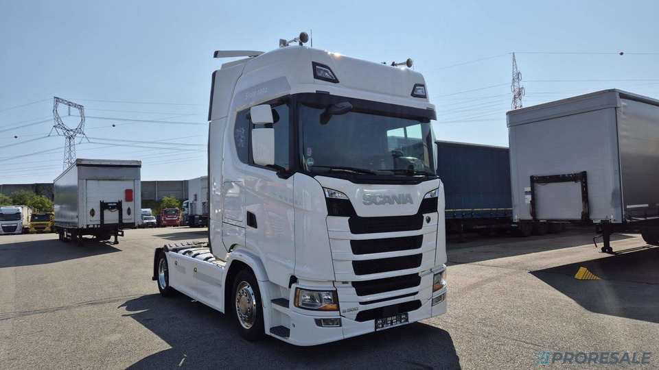 SCANIA S500 N323 NGS TOP LINE LOW DECK EURO 6 - Trekker: afbeelding 1 SCANIA S500 N323 NGS TOP LINE LOW DECK EURO 6 - Trekker: afbeelding 1