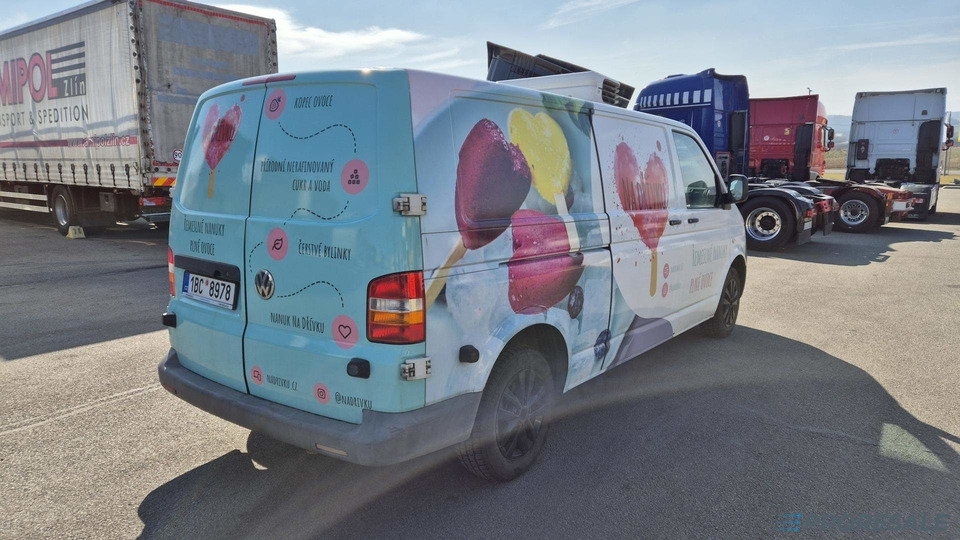 VOLKSWAGEN TRANSPORTER 2.5 TDi - nová mrazírenská vestavba + CARRIER XARIOS 230/12 V - vadný motor - Koelwagen: afbeelding 5 VOLKSWAGEN TRANSPORTER 2.5 TDi - nová mrazírenská vestavba + CARRIER XARIOS 230/12 V - vadný motor - Koelwagen: afbeelding 5