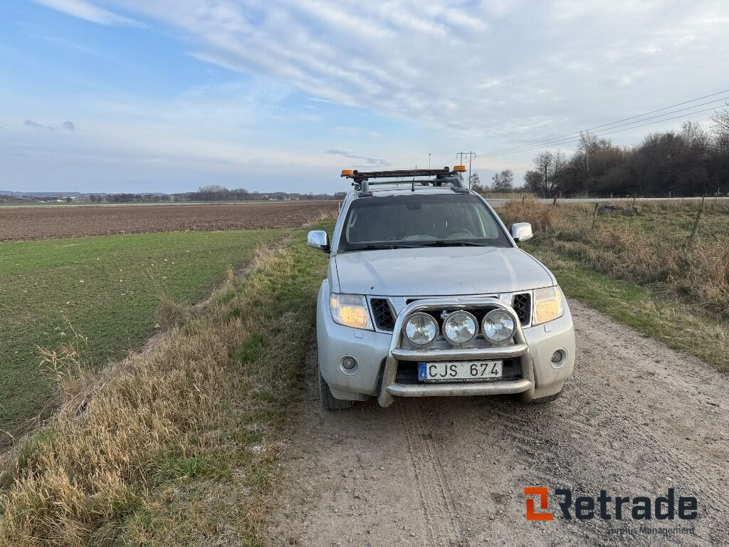 Bil Nissan Navara - Personenwagen: afbeelding 2 Bil Nissan Navara - Personenwagen: afbeelding 2