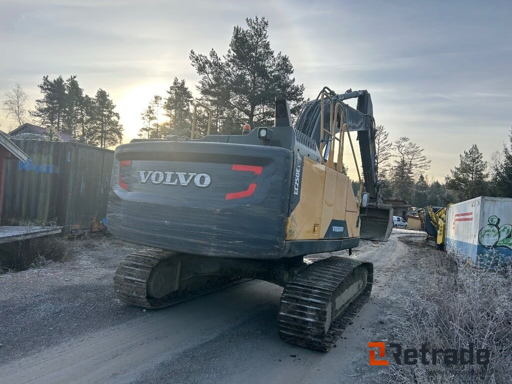 2014 Beltegraver 29 ton Volvo EC250 EL - Bouwmachine: afbeelding 3 2014 Beltegraver 29 ton Volvo EC250 EL - Bouwmachine: afbeelding 3