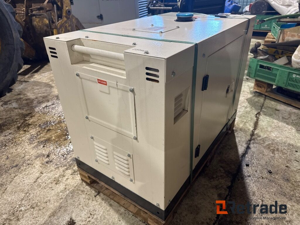Generator COMPAL Power VG-R110 - Bouwmachine: afbeelding 4 Generator COMPAL Power VG-R110 - Bouwmachine: afbeelding 4