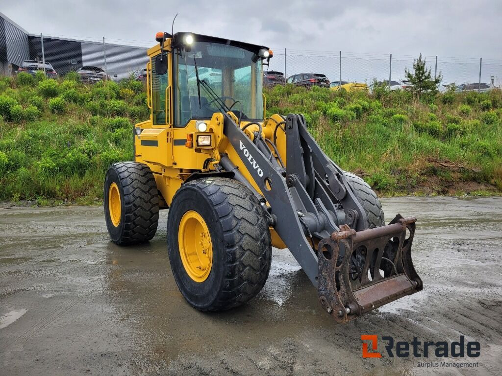 Hjullastare Volvo L50C - Bouwmachine: afbeelding 3 Hjullastare Volvo L50C - Bouwmachine: afbeelding 3