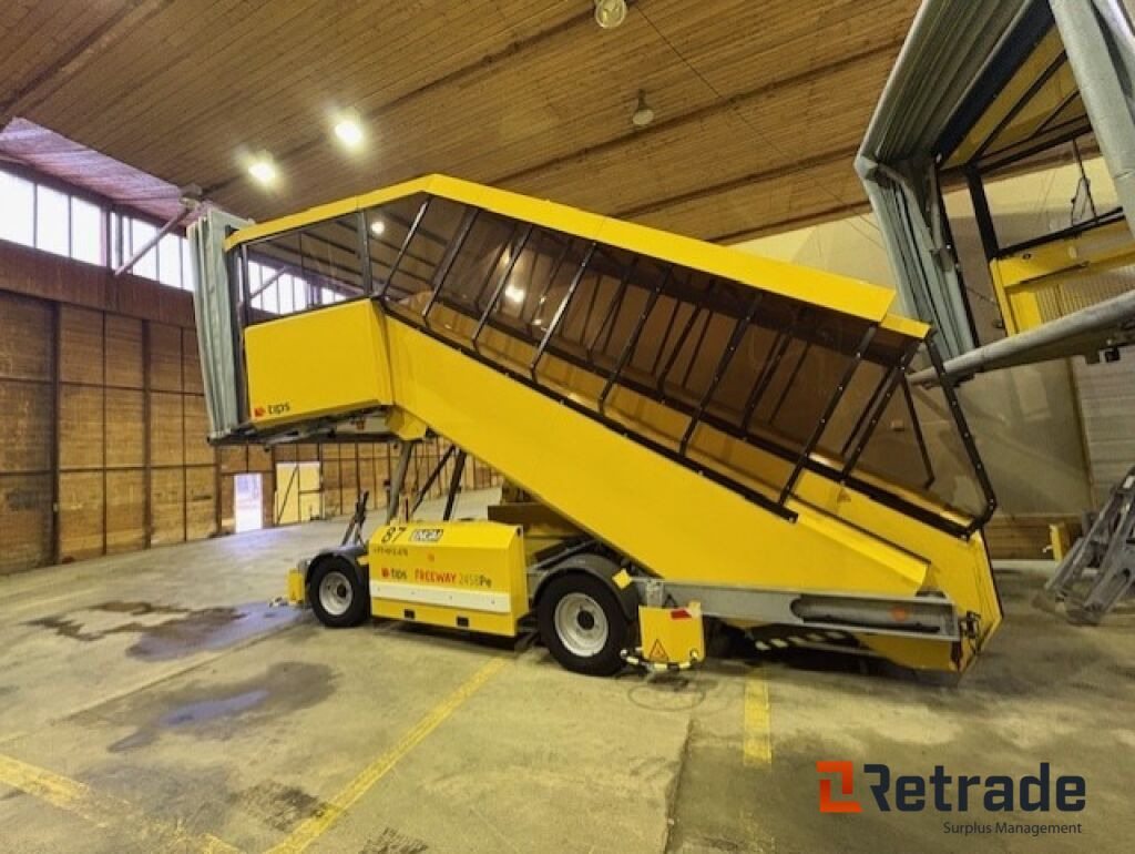 Flytrapp - TIPS FREEWAY 2458Pe - Lav timestand. - Bouwmaterieel: afbeelding 1 Flytrapp - TIPS FREEWAY 2458Pe - Lav timestand. - Bouwmaterieel: afbeelding 1