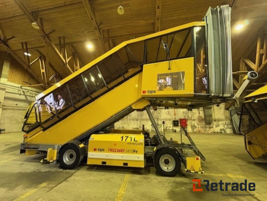 Flytrapp - TIPS FREEWAY 2458Pe - Lav timestand. - Bouwmaterieel: afbeelding 1 Flytrapp - TIPS FREEWAY 2458Pe - Lav timestand. - Bouwmaterieel: afbeelding 1