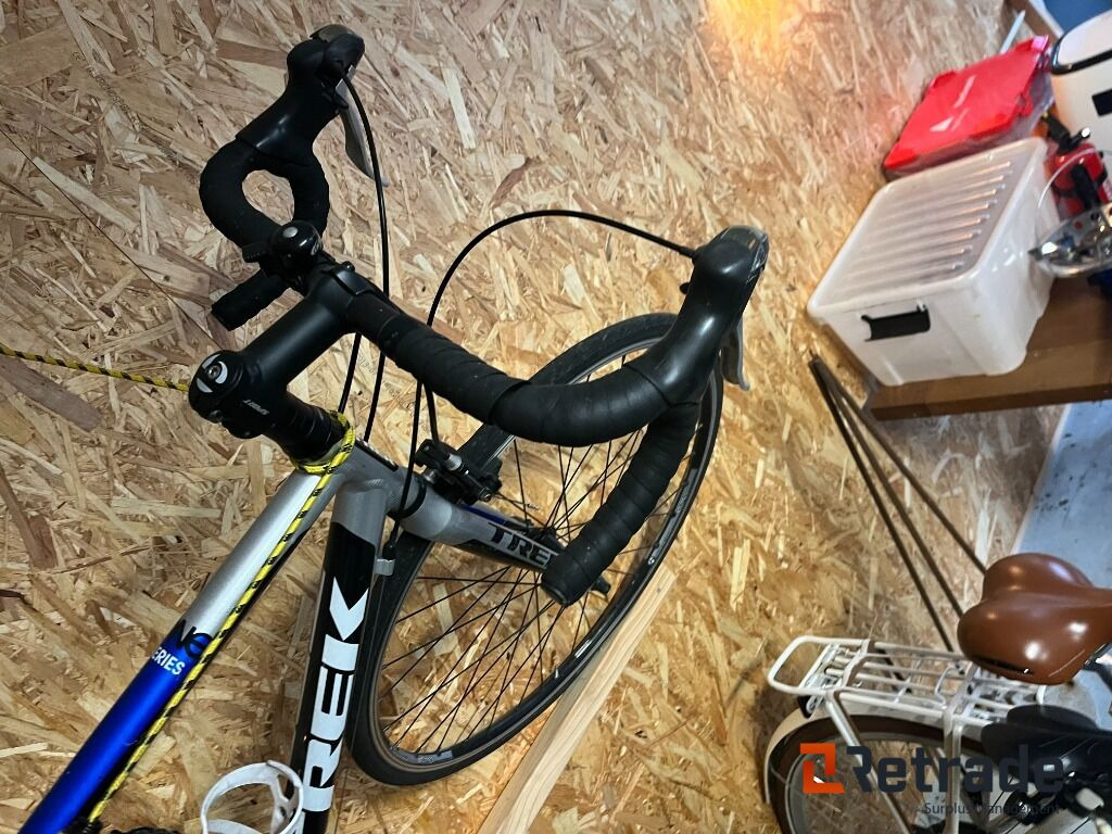 Forskelligt udstyr Trek Rasercykel - Motorfiets: afbeelding 2 Forskelligt udstyr Trek Rasercykel - Motorfiets: afbeelding 2