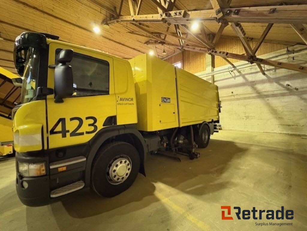 Glykol suger - Scania P310 med Bucher STKF 9500 på bygg! - Vuilniswagen: afbeelding 3 Glykol suger - Scania P310 med Bucher STKF 9500 på bygg! - Vuilniswagen: afbeelding 3