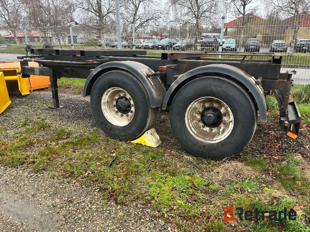 HUMMEL traktortrailer totalvægt 17.450 kg. Egenvægt 2.450 kg. - Chassis aanhangwagen: afbeelding 4 HUMMEL traktortrailer totalvægt 17.450 kg. Egenvægt 2.450 kg. - Chassis aanhangwagen: afbeelding 4