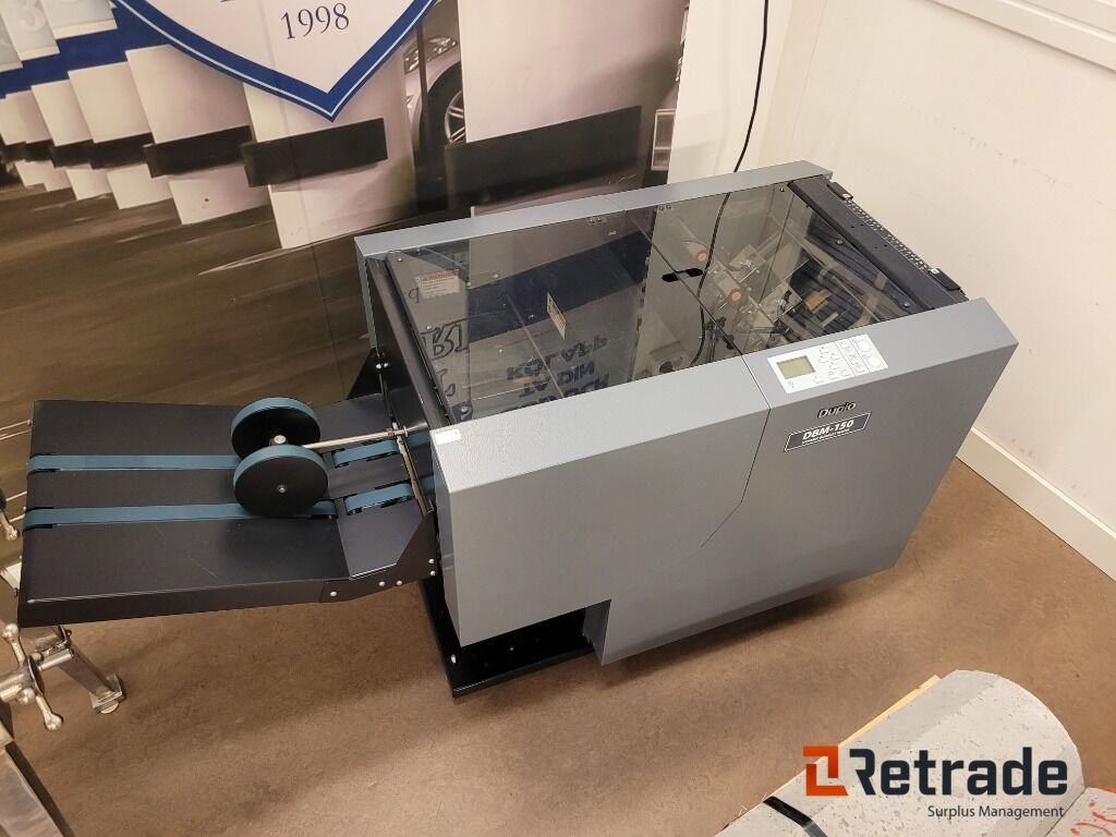 Häftesmaskin vikning falsning helautomatisk Duplo DBM-150 - Industriële machine: afbeelding 2 Häftesmaskin vikning falsning helautomatisk Duplo DBM-150 - Industriële machine: afbeelding 2