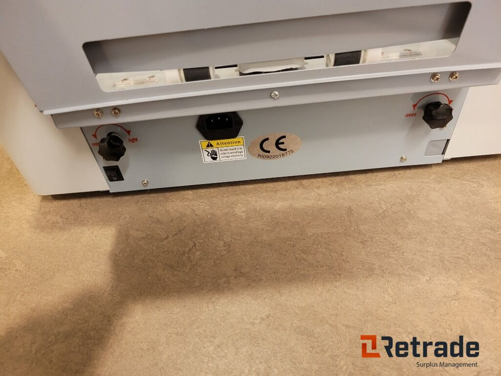 Visistkortsmaskin Card cutting maskin EASYCARD SRA3 - Industriële machine: afbeelding 5 Visistkortsmaskin Card cutting maskin EASYCARD SRA3 - Industriële machine: afbeelding 5