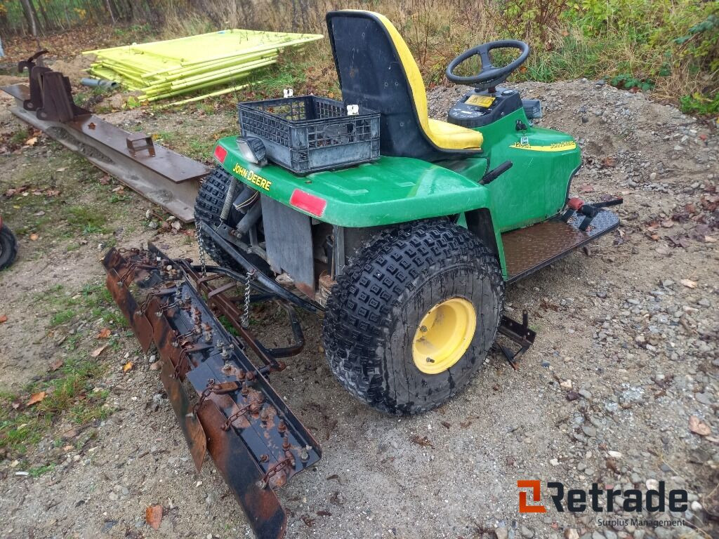 John Deere Redskabsbærer - Tuinmachine: afbeelding 5 John Deere Redskabsbærer - Tuinmachine: afbeelding 5