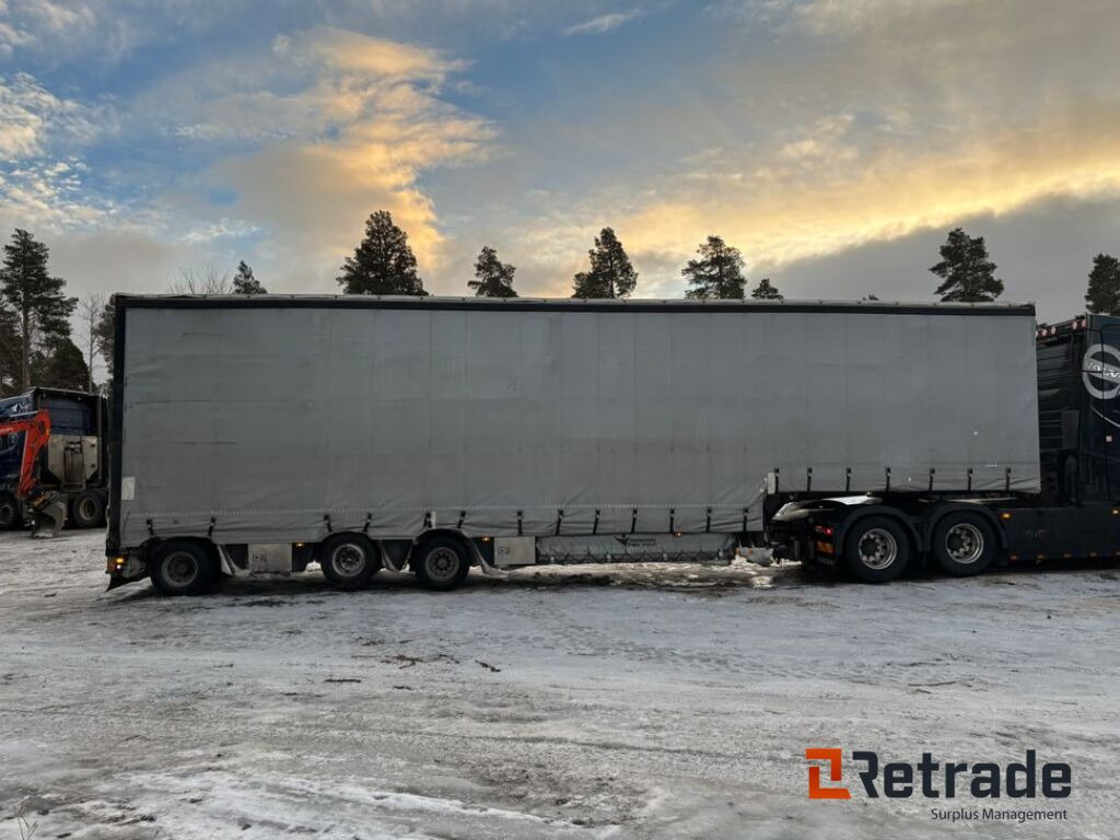 Jumbotrailer HRD - Schuifzeiloplegger: afbeelding 5 Jumbotrailer HRD - Schuifzeiloplegger: afbeelding 5