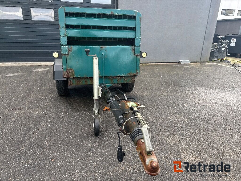 Kompressor Atlas copco Mobilkompressor - Luchtcompressor: afbeelding 5 Kompressor Atlas copco Mobilkompressor - Luchtcompressor: afbeelding 5