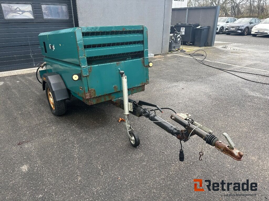 Kompressor Atlas copco Mobilkompressor - Luchtcompressor: afbeelding 2 Kompressor Atlas copco Mobilkompressor - Luchtcompressor: afbeelding 2