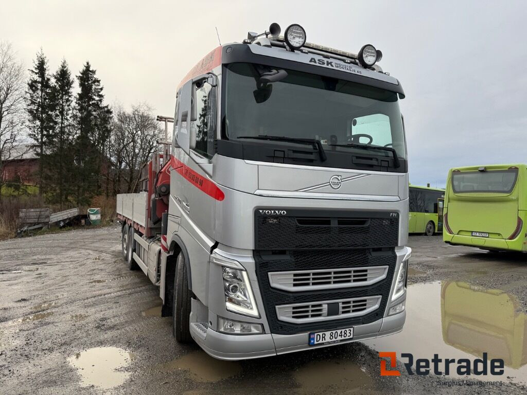 Kranbil Volvo FH500 6x2 - Vrachtwagen met open laadbak, Kraanwagen: afbeelding 3 Kranbil Volvo FH500 6x2 - Vrachtwagen met open laadbak, Kraanwagen: afbeelding 3