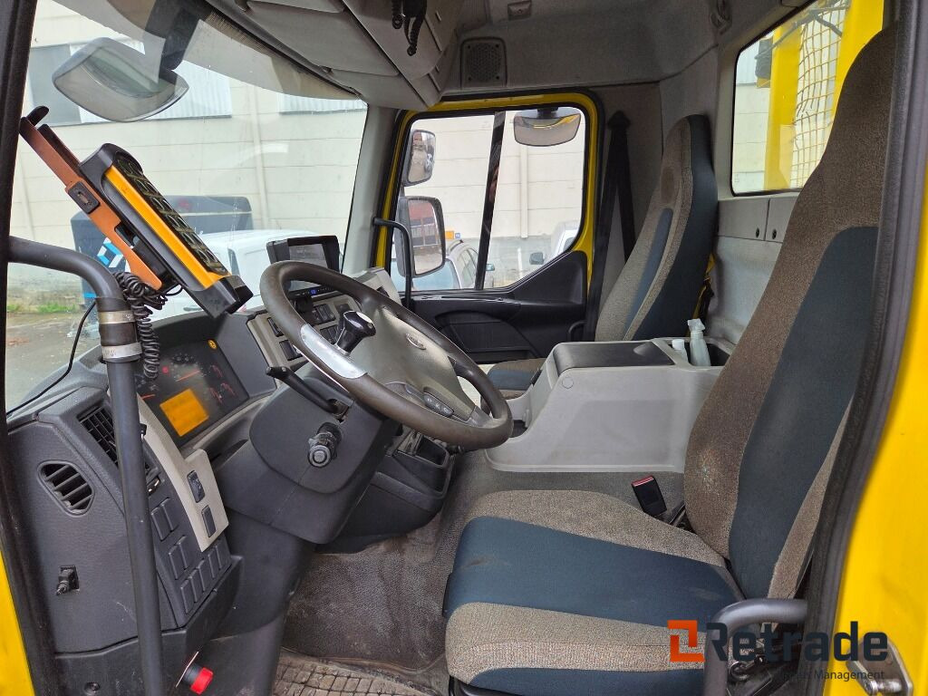 Liftdumper Volvo FE 250 - Portaalarmsysteem vrachtwagen: afbeelding 5 Liftdumper Volvo FE 250 - Portaalarmsysteem vrachtwagen: afbeelding 5