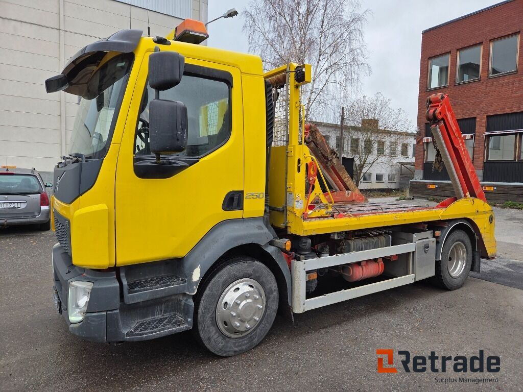 Liftdumper Volvo FE 250 - Portaalarmsysteem vrachtwagen: afbeelding 1 Liftdumper Volvo FE 250 - Portaalarmsysteem vrachtwagen: afbeelding 1