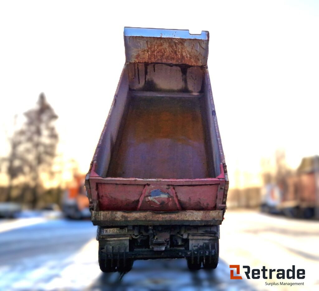 Robust og klar tippbil – Volvo FH16 650 8x4 med tipp og hengeropplegg - Kipper vrachtwagen: afbeelding 5 Robust og klar tippbil – Volvo FH16 650 8x4 med tipp og hengeropplegg - Kipper vrachtwagen: afbeelding 5