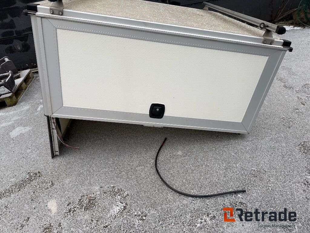 Skåp till Toyota Hilux - Carrosserie en exterieur voor Pick-up: afbeelding 1 Skåp till Toyota Hilux - Carrosserie en exterieur voor Pick-up: afbeelding 1