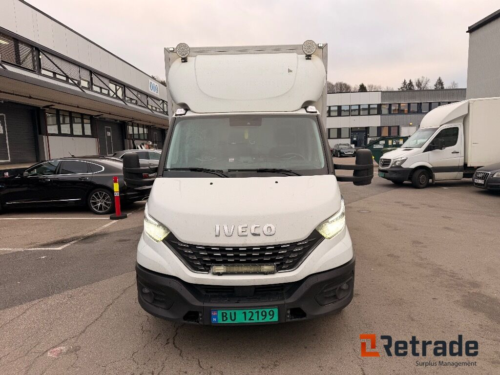Skapbil IVECO 35S16 (parkert i Oslo) - Bestelwagen gesloten laadbak: afbeelding 2 Skapbil IVECO 35S16 (parkert i Oslo) - Bestelwagen gesloten laadbak: afbeelding 2