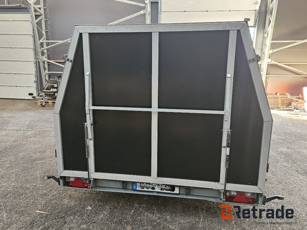 Släpvagn 4P North Grade 750 - Gesloten aanhangwagen: afbeelding 4 Släpvagn 4P North Grade 750 - Gesloten aanhangwagen: afbeelding 4