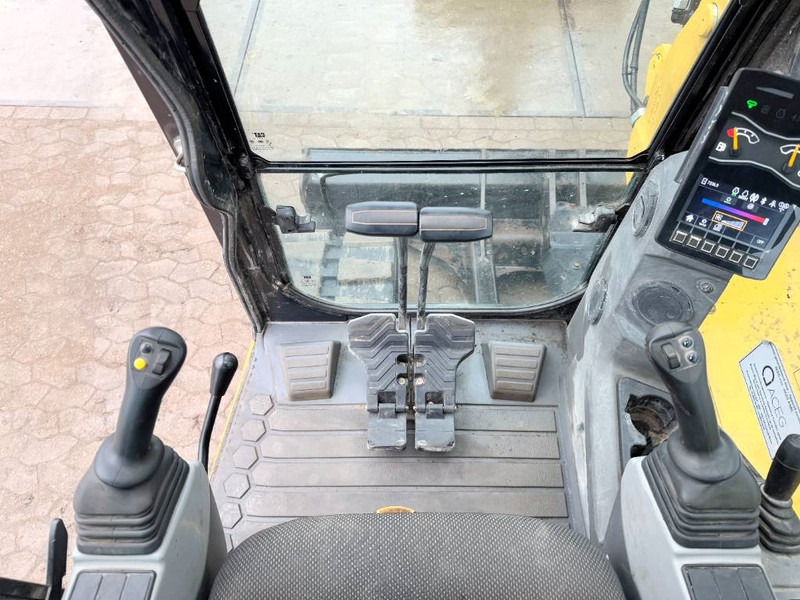 Minigraafmachine Cat 308CR 07A - Joystick Ride / Tilting Bucket: afbeelding 9