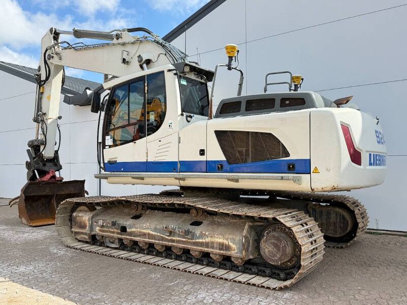 Liebherr R92LC4W - GPS / ROTOTILT R8 / NEW CHAIN + SPROCKET - Rupsgraafmachine: afbeelding 3 Liebherr R92LC4W - GPS / ROTOTILT R8 / NEW CHAIN + SPROCKET - Rupsgraafmachine: afbeelding 3