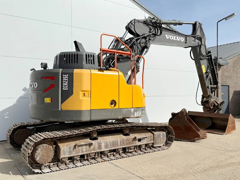 Volvo ECR235EL - Triple Boom / 2 Buckets Included - Rupsgraafmachine: afbeelding 5 Volvo ECR235EL - Triple Boom / 2 Buckets Included - Rupsgraafmachine: afbeelding 5