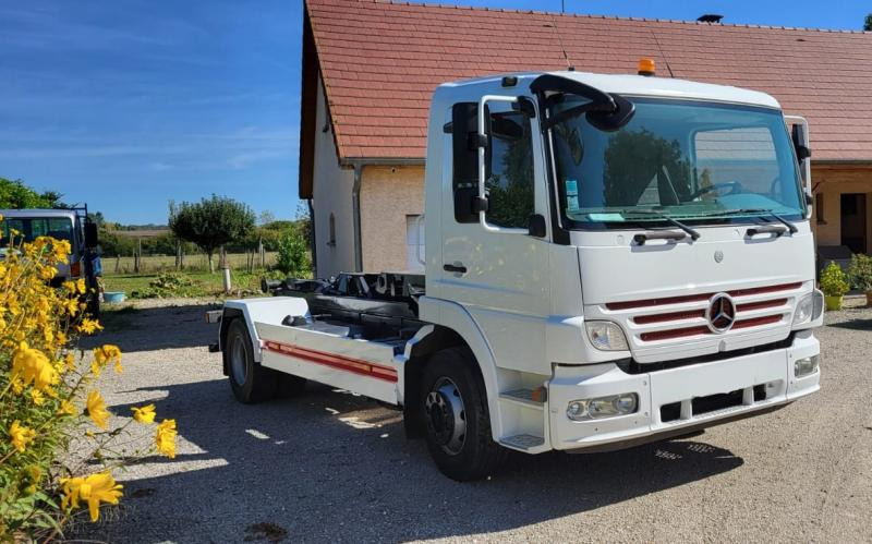 Mercedes Atego - Portaalarmsysteem vrachtwagen: afbeelding 1 Mercedes Atego - Portaalarmsysteem vrachtwagen: afbeelding 1