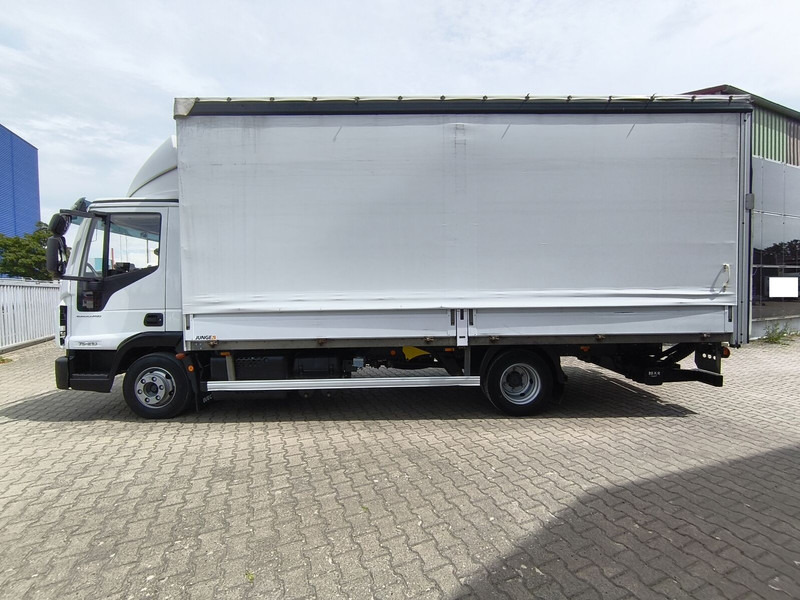 Iveco Eurocargo 75-210 Plane 3-Sitzer 4x2 Euro 6 LBW (20) - Schuifzeilen vrachtwagen: afbeelding 5 Iveco Eurocargo 75-210 Plane 3-Sitzer 4x2 Euro 6 LBW (20) - Schuifzeilen vrachtwagen: afbeelding 5