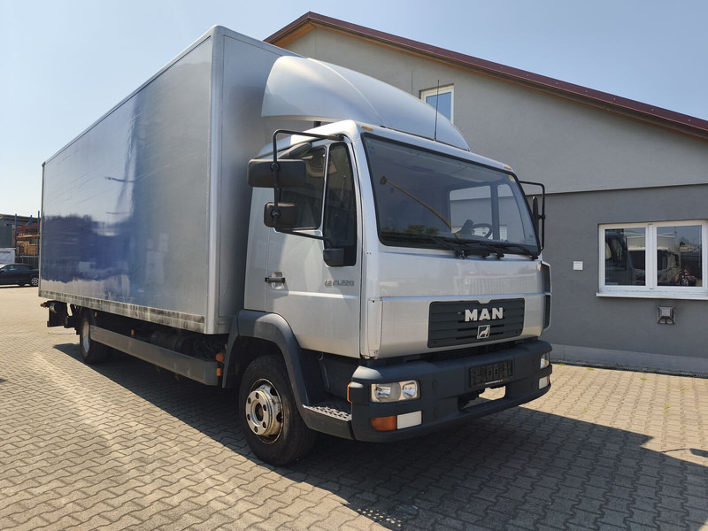 MAN LE 10.220 - Bakwagen: afbeelding 2 MAN LE 10.220 - Bakwagen: afbeelding 2