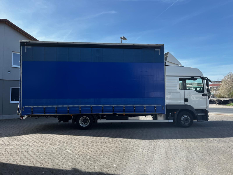 MAN TGL 8.220 - Schuifzeilen vrachtwagen: afbeelding 3 MAN TGL 8.220 - Schuifzeilen vrachtwagen: afbeelding 3