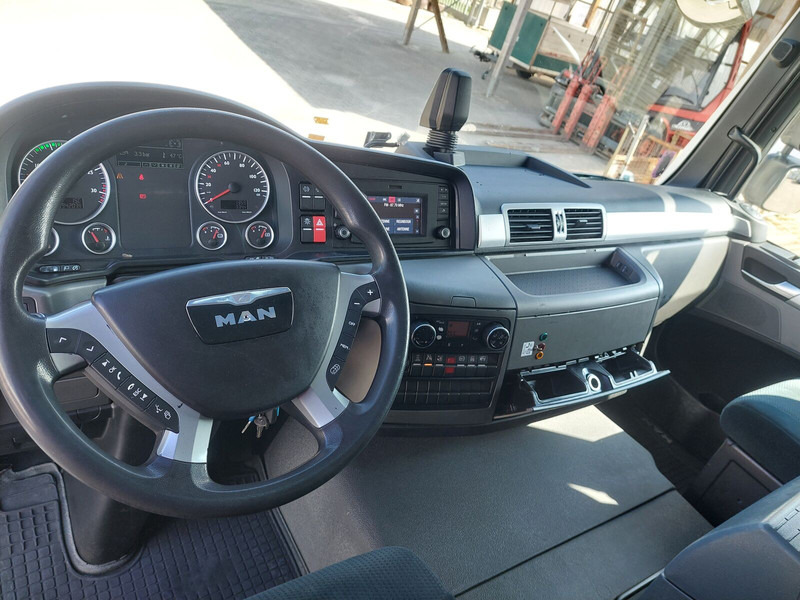 Schuifzeilen vrachtwagen MAN TGL 8.220: afbeelding 14 Schuifzeilen vrachtwagen MAN TGL 8.220: afbeelding 14