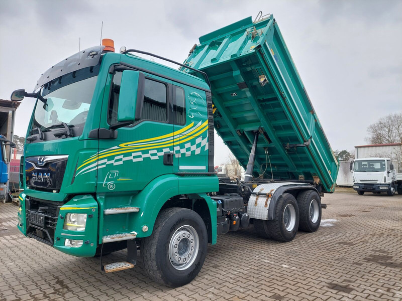 MAN TGS 26.460 - Kipper vrachtwagen: afbeelding 2 MAN TGS 26.460 - Kipper vrachtwagen: afbeelding 2