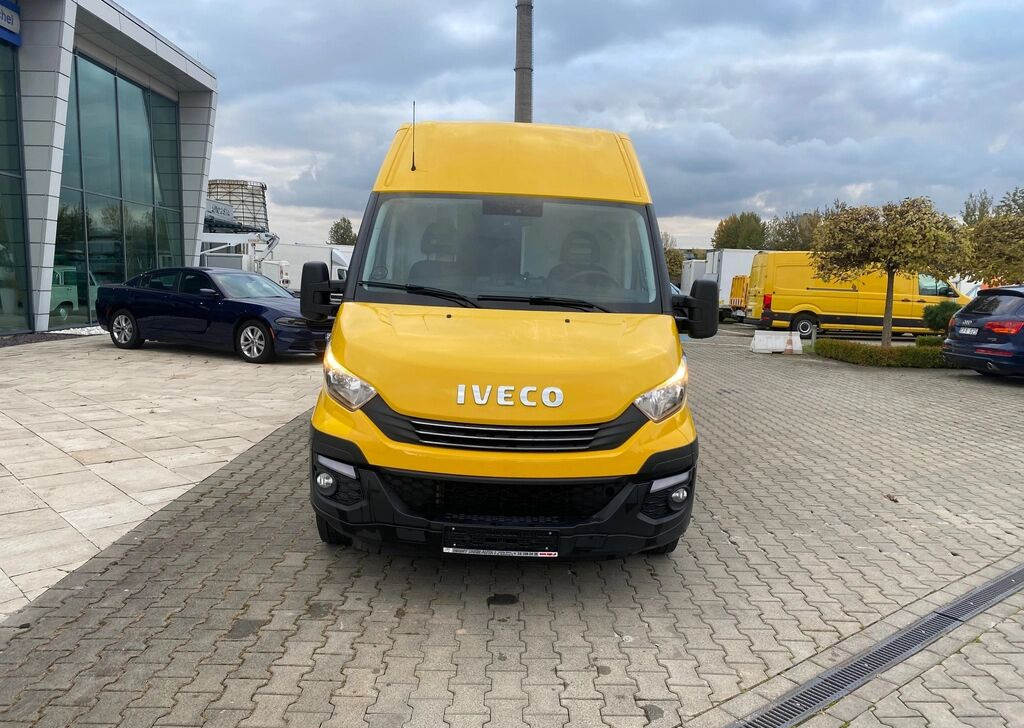Iveco Daily 35S16 HI-Matic / 1 Owner / L4H2 / MAX / Webasto / Great C - Gesloten bestelwagen: afbeelding 4 Iveco Daily 35S16 HI-Matic / 1 Owner / L4H2 / MAX / Webasto / Great C - Gesloten bestelwagen: afbeelding 4