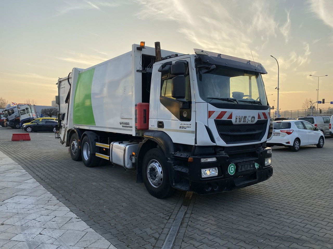 Iveco Stralis 330 EEV / Faun Vario Press 11 / Service NEW / TOP - Vuilniswagen: afbeelding 4 Iveco Stralis 330 EEV / Faun Vario Press 11 / Service NEW / TOP - Vuilniswagen: afbeelding 4
