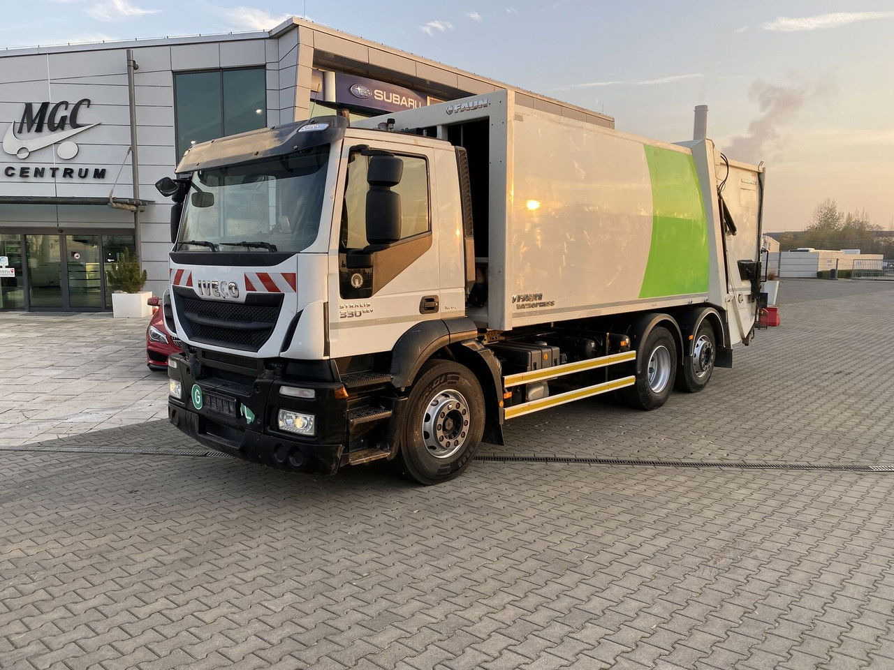 Iveco Stralis 330 EEV / Faun Vario Press 11 / Service NEW / TOP - Vuilniswagen: afbeelding 2 Iveco Stralis 330 EEV / Faun Vario Press 11 / Service NEW / TOP - Vuilniswagen: afbeelding 2