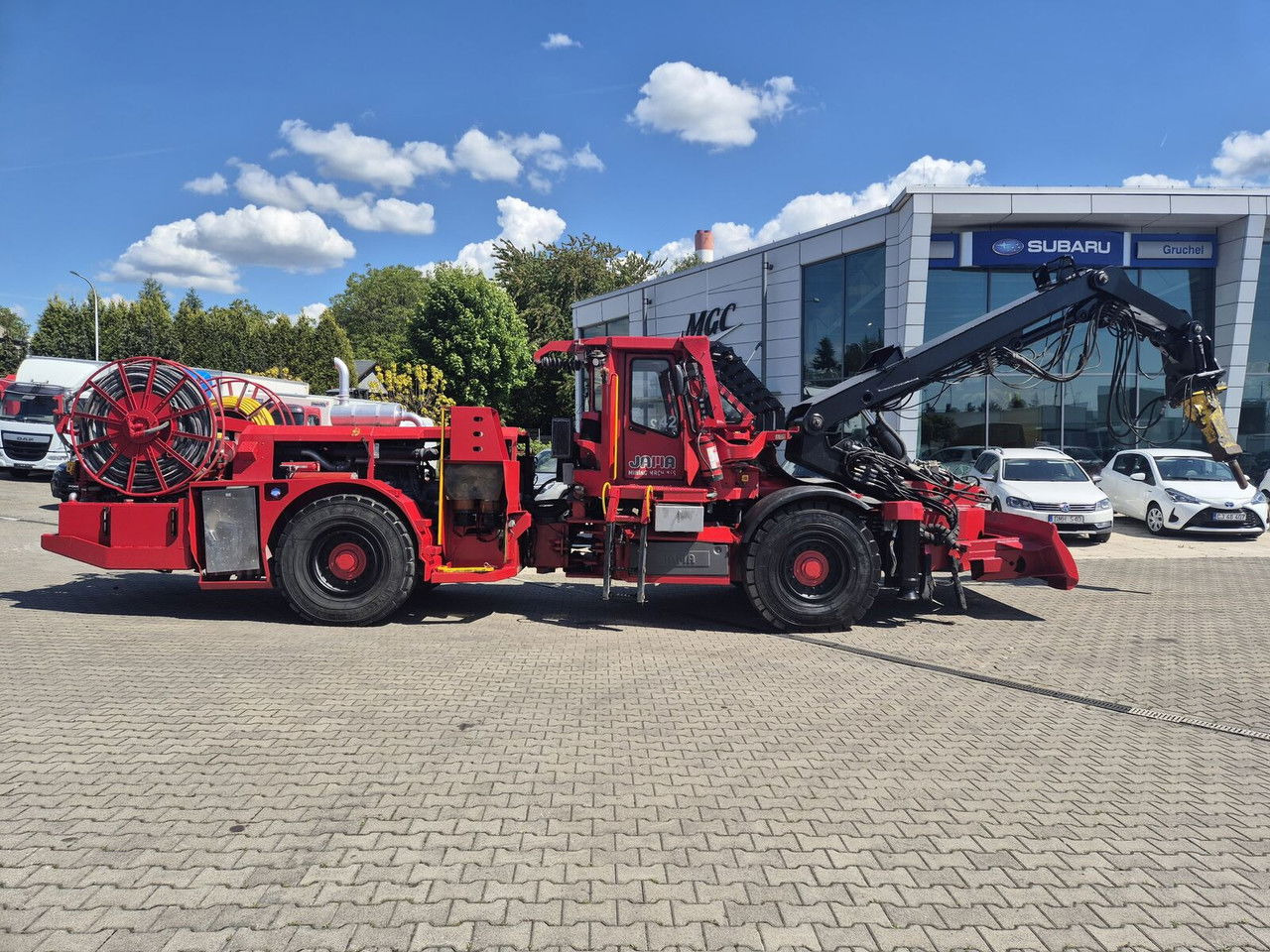 JAMA SBU8000 / Scaler / Epiroc Hammer Jama SBU8000 / Scaler / Epiroc Hammer - Mijnbouw machine: afbeelding 3 JAMA SBU8000 / Scaler / Epiroc Hammer Jama SBU8000 / Scaler / Epiroc Hammer - Mijnbouw machine: afbeelding 3