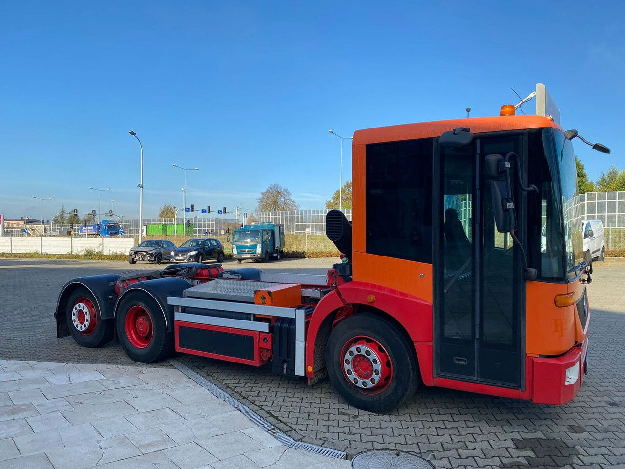 Mercedes-Benz Eqonic 2628 - 1 Owner - Euro6 - LOW KM - Chassis vrachtwagen: afbeelding 3 Mercedes-Benz Eqonic 2628 - 1 Owner - Euro6 - LOW KM - Chassis vrachtwagen: afbeelding 3