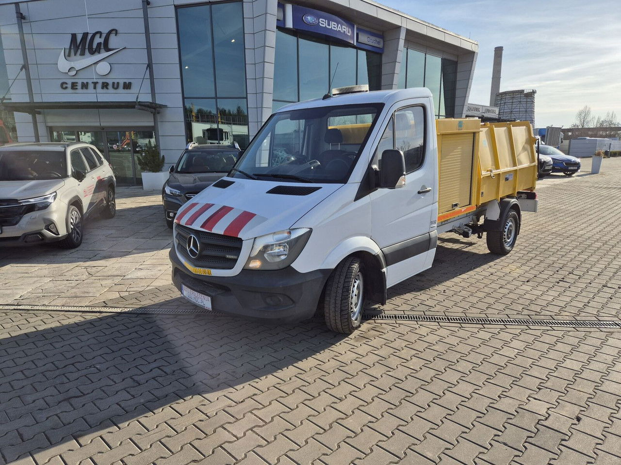 Mercedes-Benz Sprinter 316 CDi Aut. / Hummel HU2 / Webasto / 1 Owner - Vuilniswagen: afbeelding 2 Mercedes-Benz Sprinter 316 CDi Aut. / Hummel HU2 / Webasto / 1 Owner - Vuilniswagen: afbeelding 2