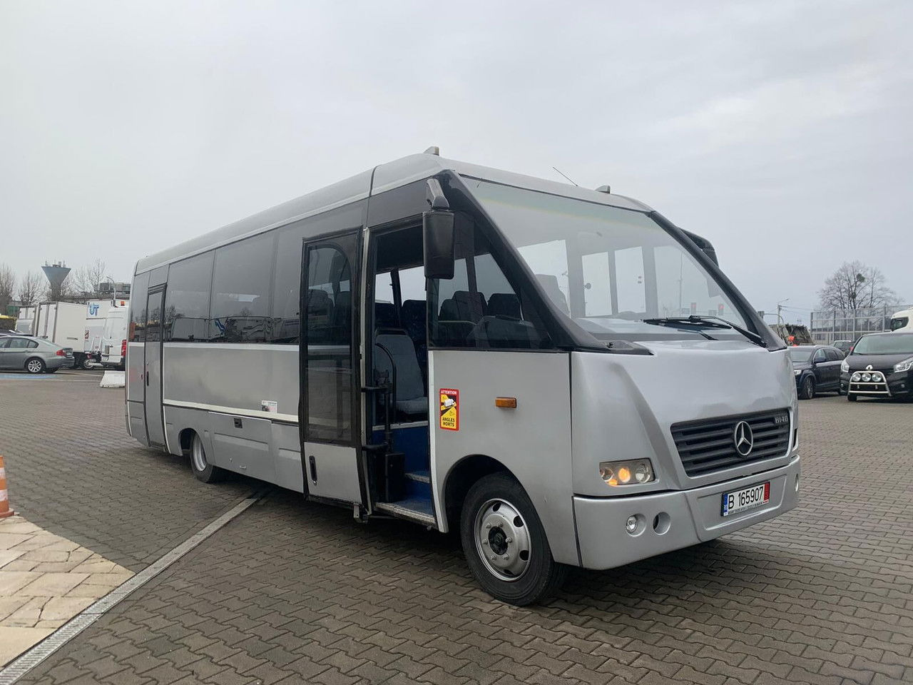 Mercedes-Benz Vario 814D, Mediano, Cibro, Vario,33 seats, E4, Wide Body - Streekbus: afbeelding 1 Mercedes-Benz Vario 814D, Mediano, Cibro, Vario,33 seats, E4, Wide Body - Streekbus: afbeelding 1