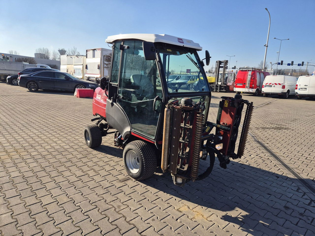 Toro CT2240 / 4WD / Like NEW / Only 1681MTH - Gazonmaaier: afbeelding 2 Toro CT2240 / 4WD / Like NEW / Only 1681MTH - Gazonmaaier: afbeelding 2