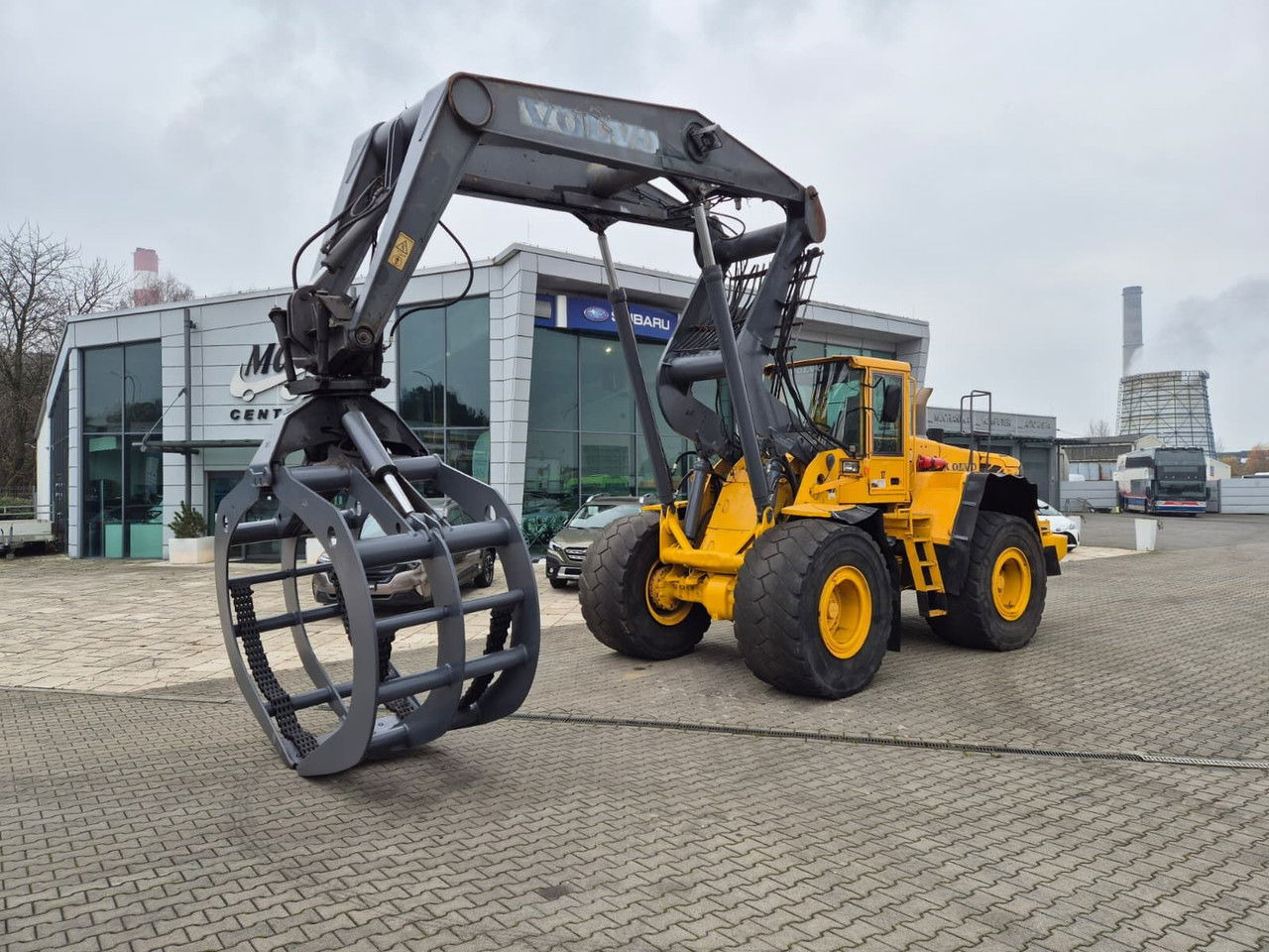 VOLVO L180 E / 4WD / 1 Owner / Wood LOG - Wiellader: afbeelding 2 VOLVO L180 E / 4WD / 1 Owner / Wood LOG - Wiellader: afbeelding 2